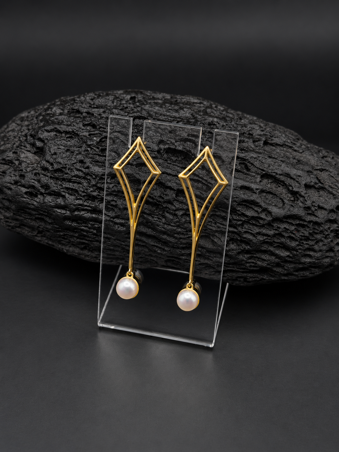 pend.perl.rombo.oro Pendientes Instinto Perla