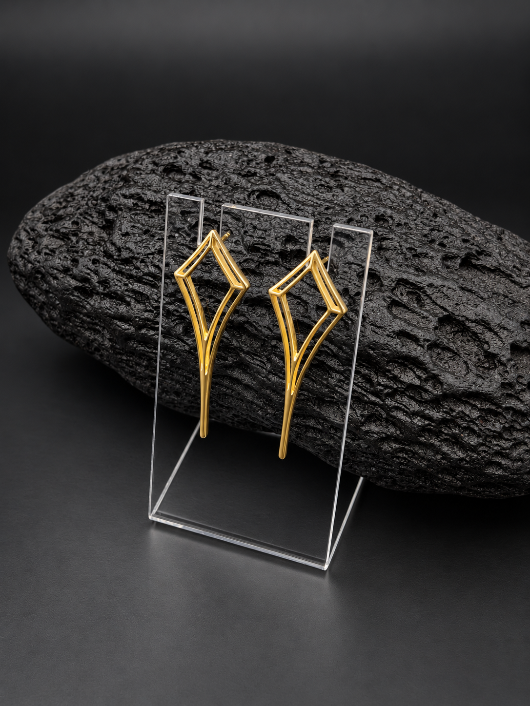 Pend.Liso.Oro.rombo Pendientes Lisos Instinto