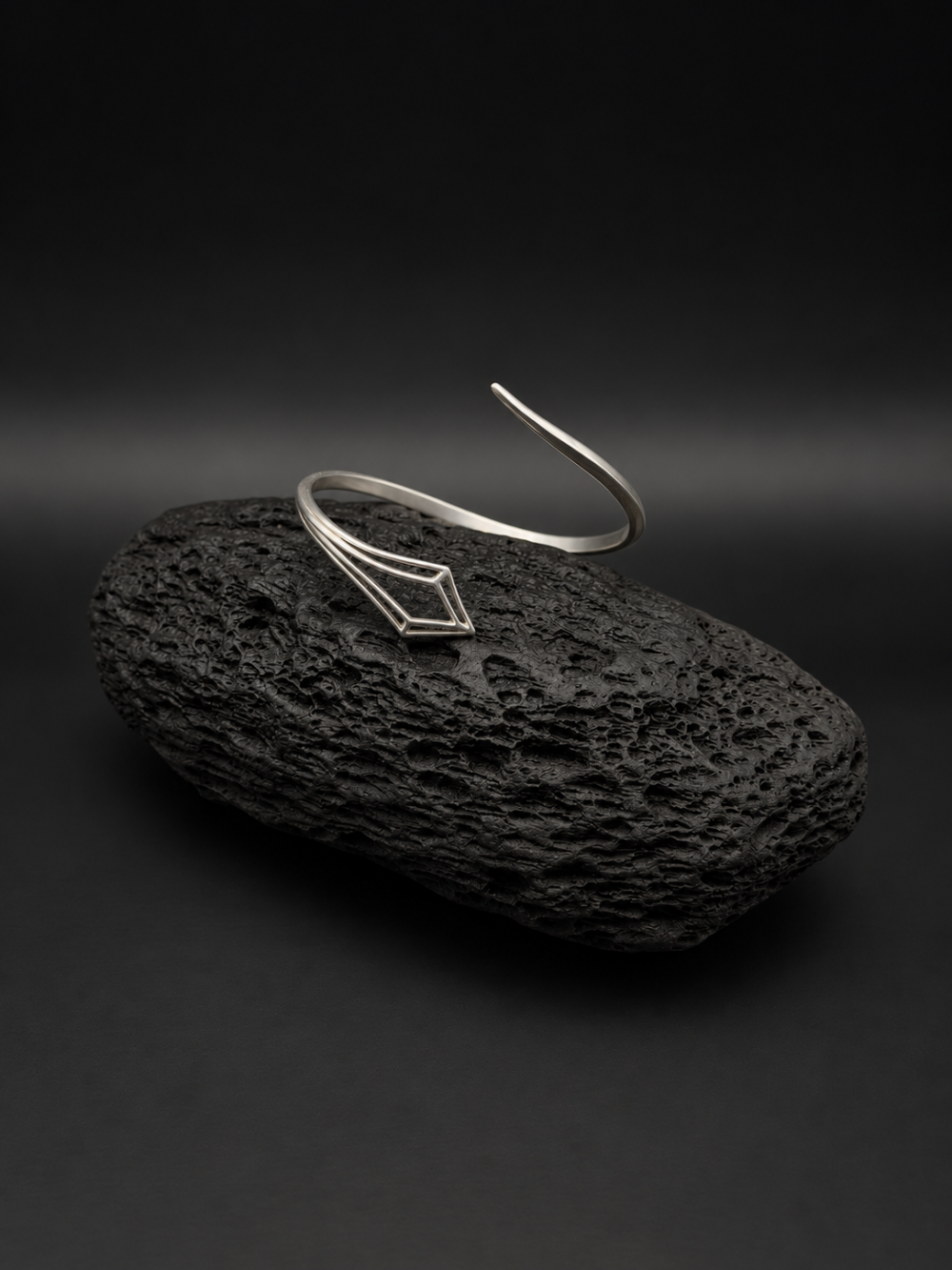 Brazalete Instinto Plata